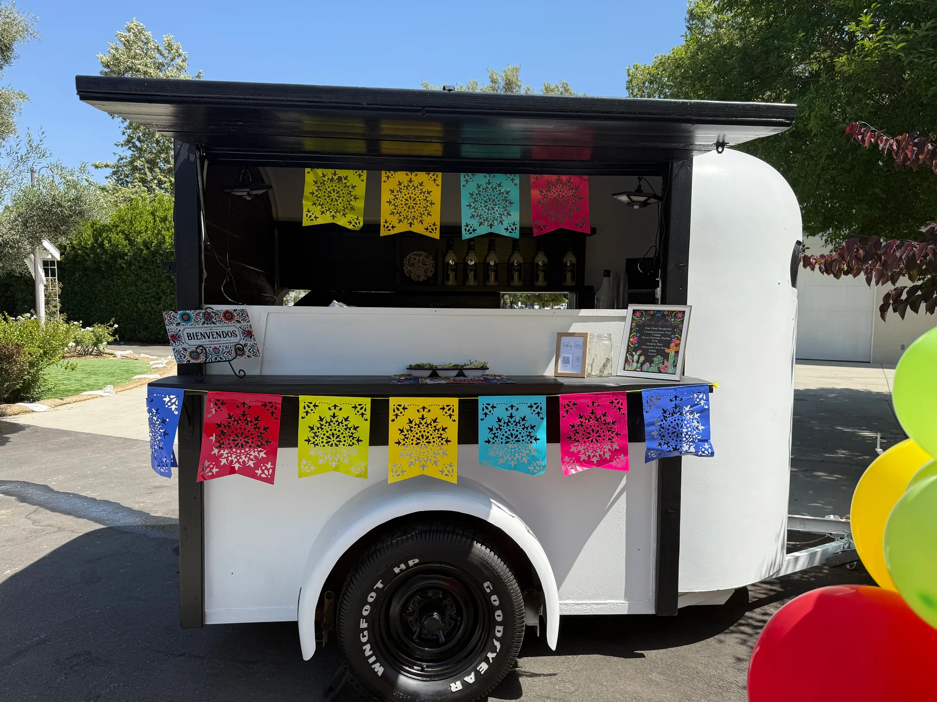Sipsational Mobile Bar